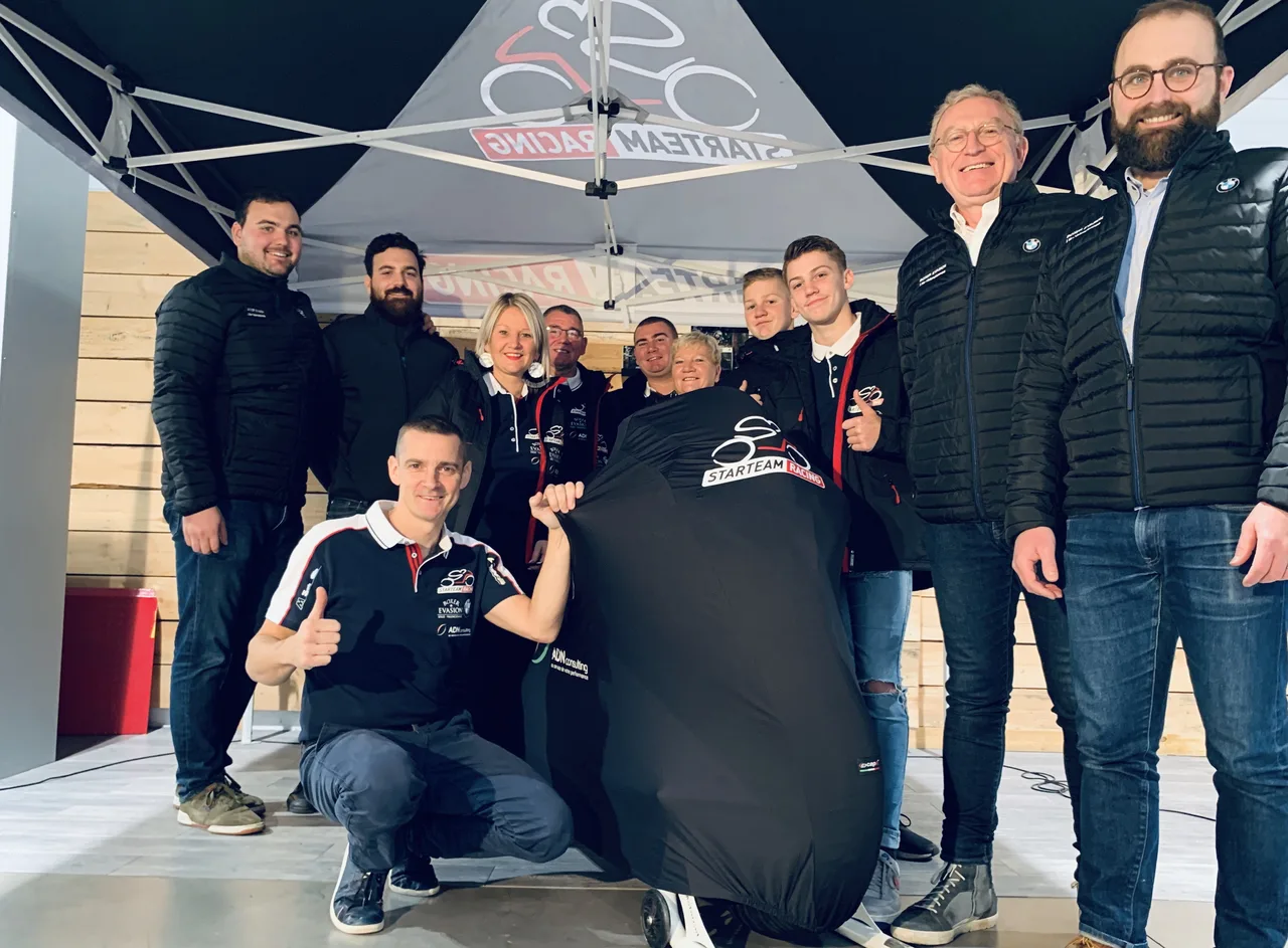 BMW BOXER EVASION & Le STARTEAM RACING